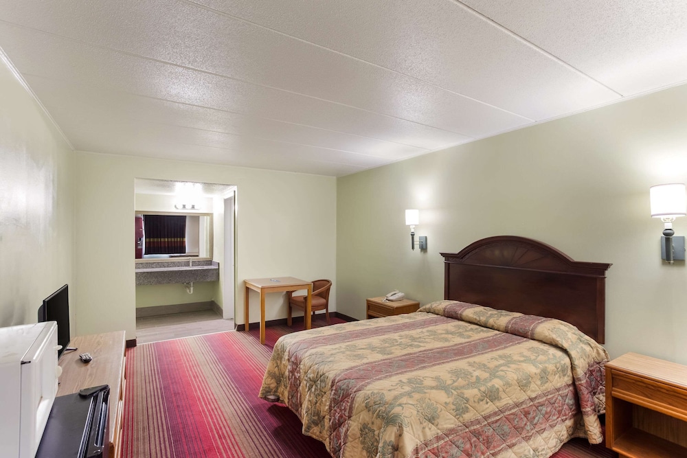 Rodeway Inn South Point