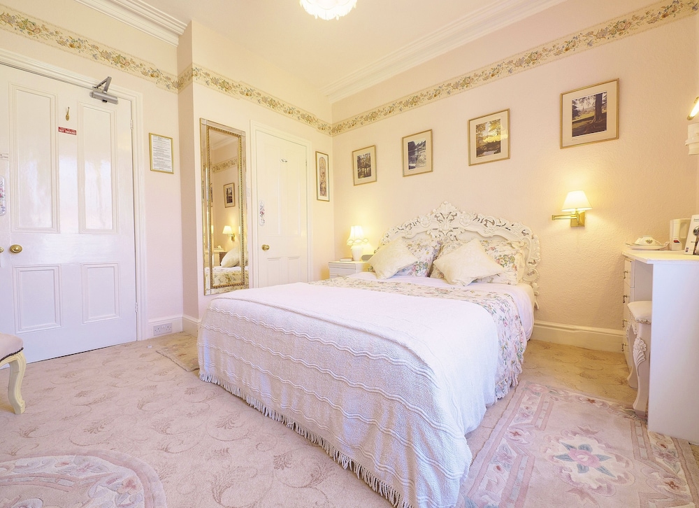 Braemar Guest House