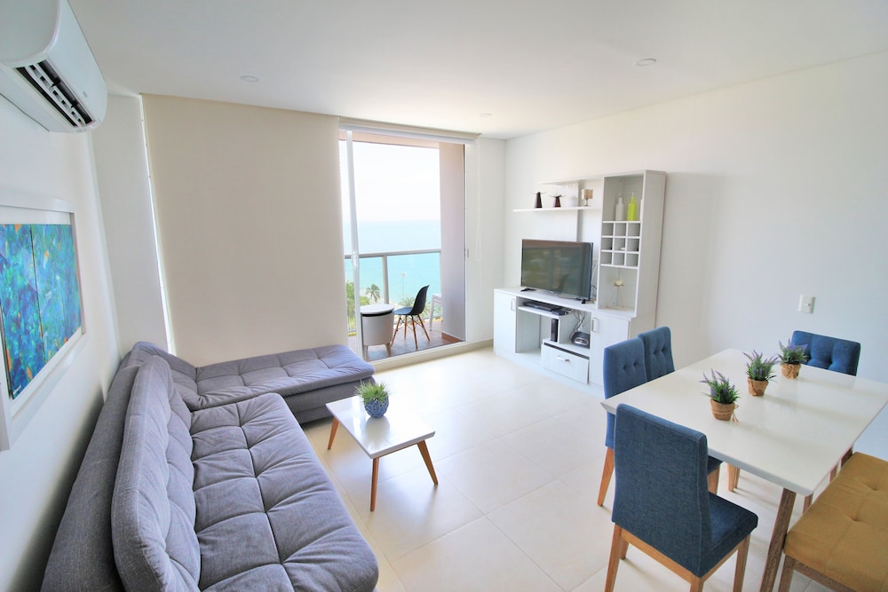 Apartamentos SOHO Elite - Frente al Mar