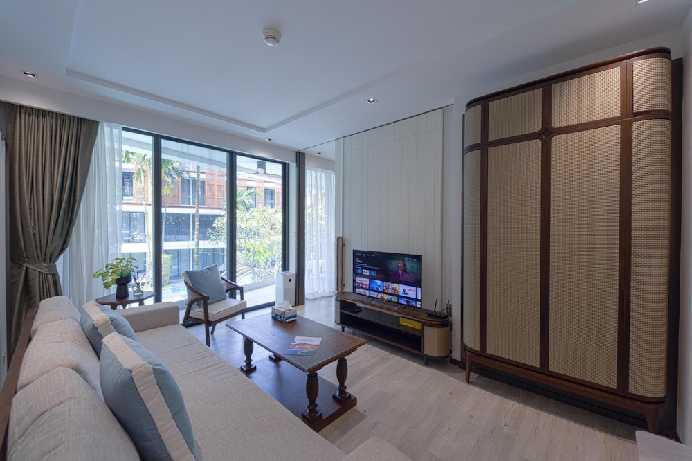 InterContinental Residences 2Bedroom IRA