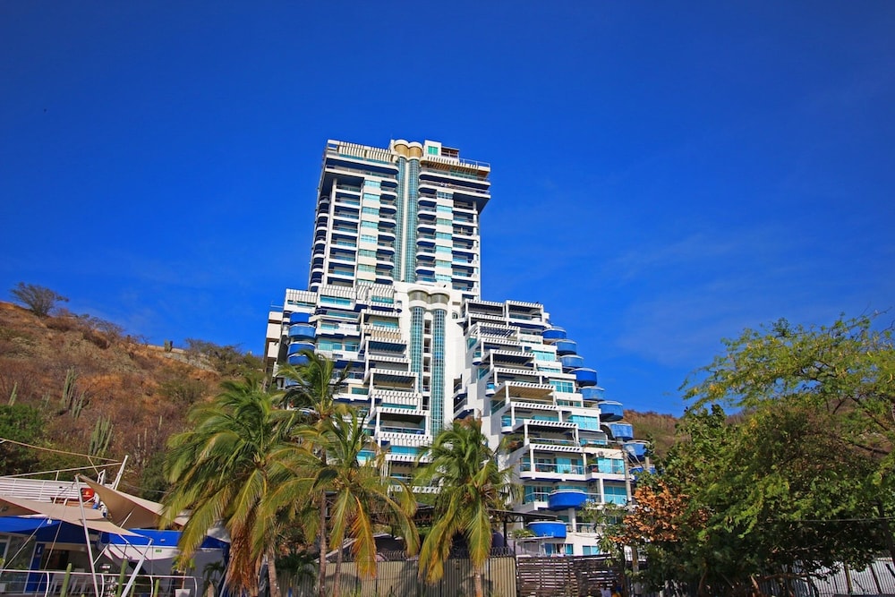 Apartamentos Cascadas - Vistas al Mar