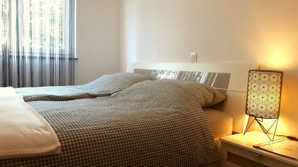 Apartments and Rooms Danijel view 4