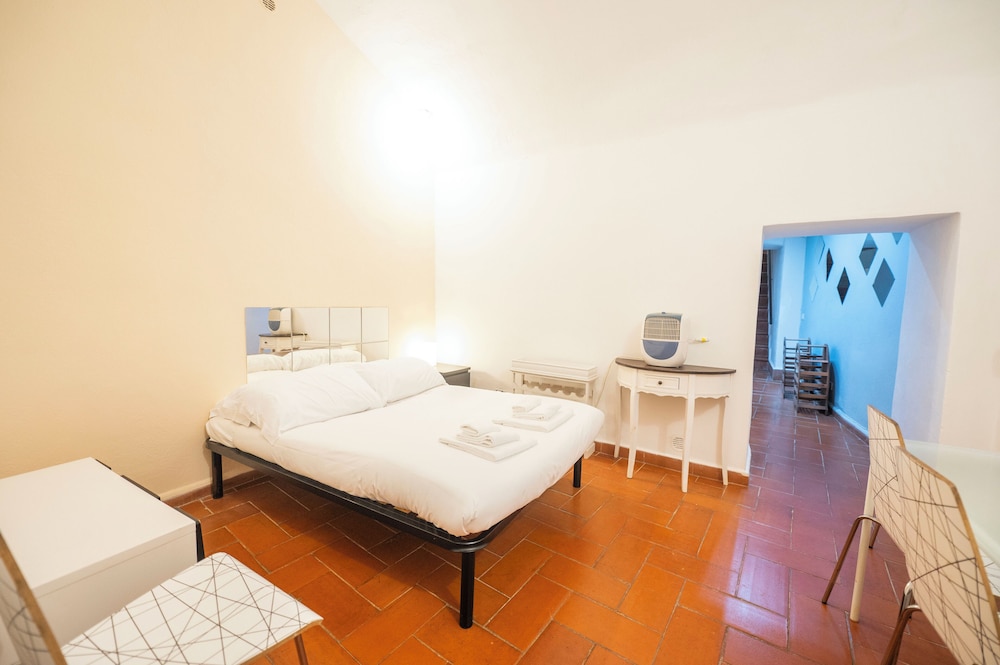 Campo De' Fiori Apartments