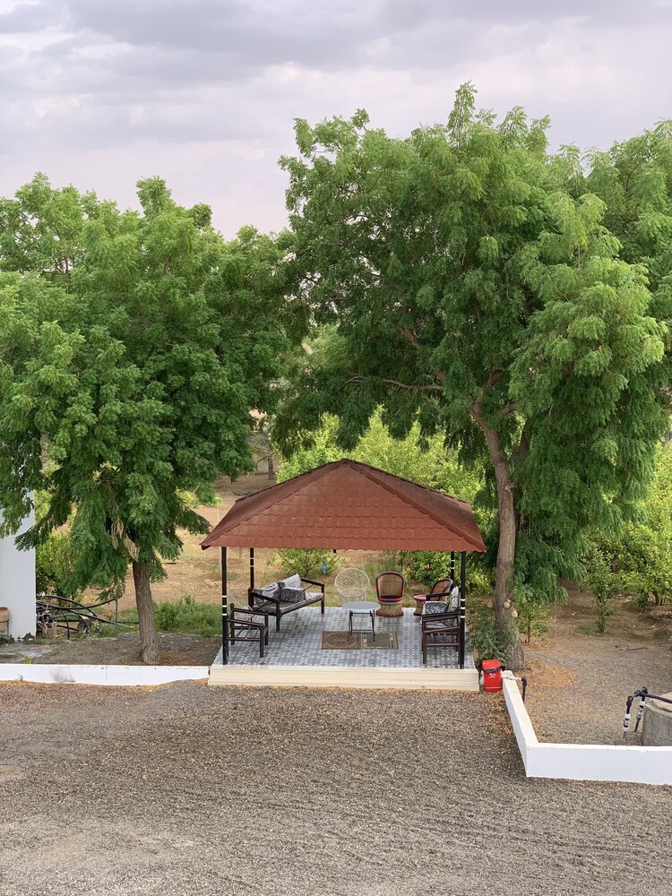 Oriental Nights Rest House