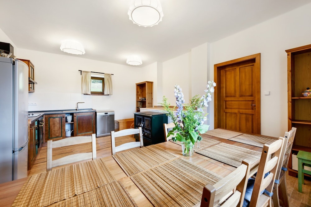 Villa in Varvazov With Garden Retreat