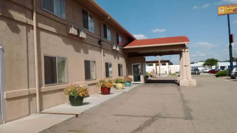 Canon City Vacations - Budget Host Royal Gorge Inn - Property Image 16