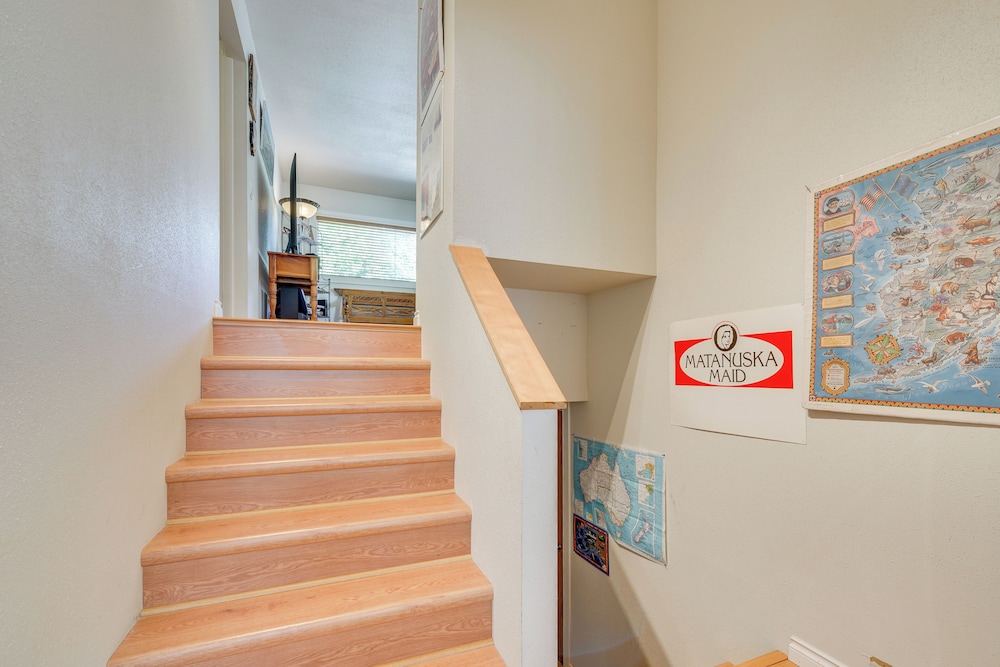 Explore Alaska: Woodsy Home w/ Deck in Palmer