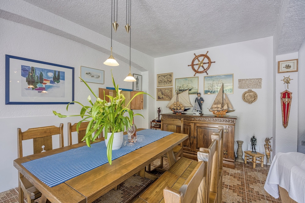 Captain's House - Sv. Jakov
