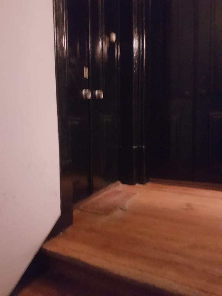 Artistic Alfama 4BR Cathedral Views Tram 28