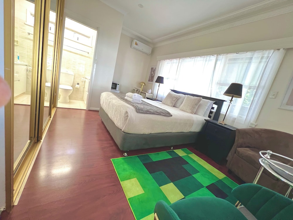 North Ryde Guest House