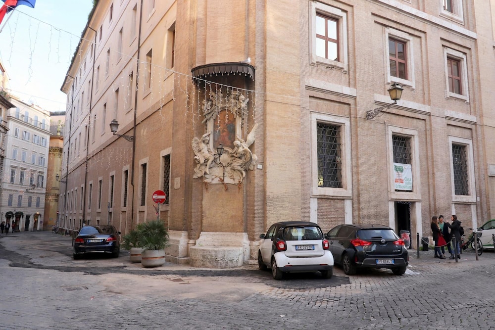 Lovely Navona Apartment
