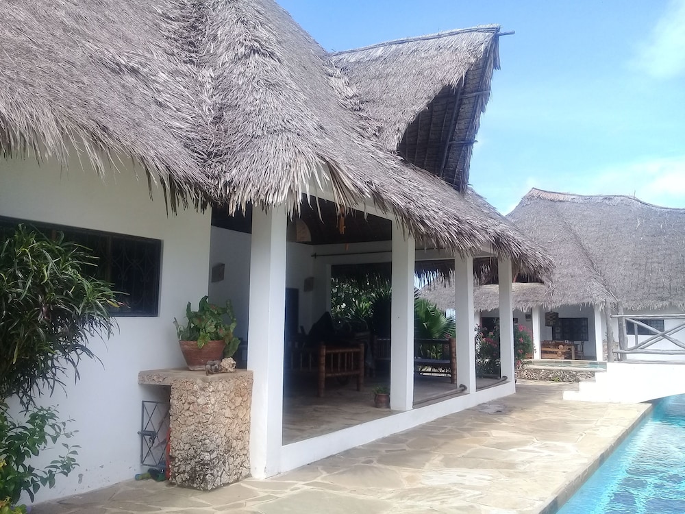 Lion Villa