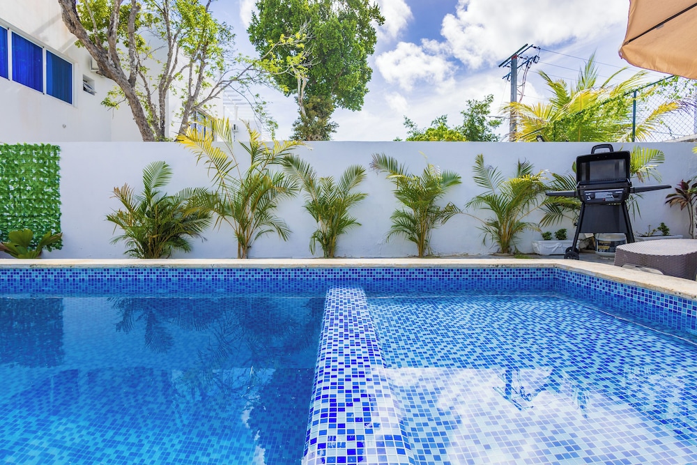 Drake Villa 5