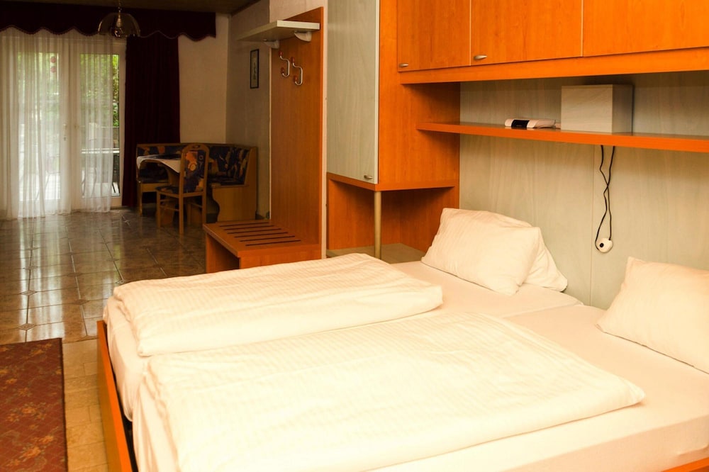 Apartment in Podersdorf am See With a Bicycle Storage