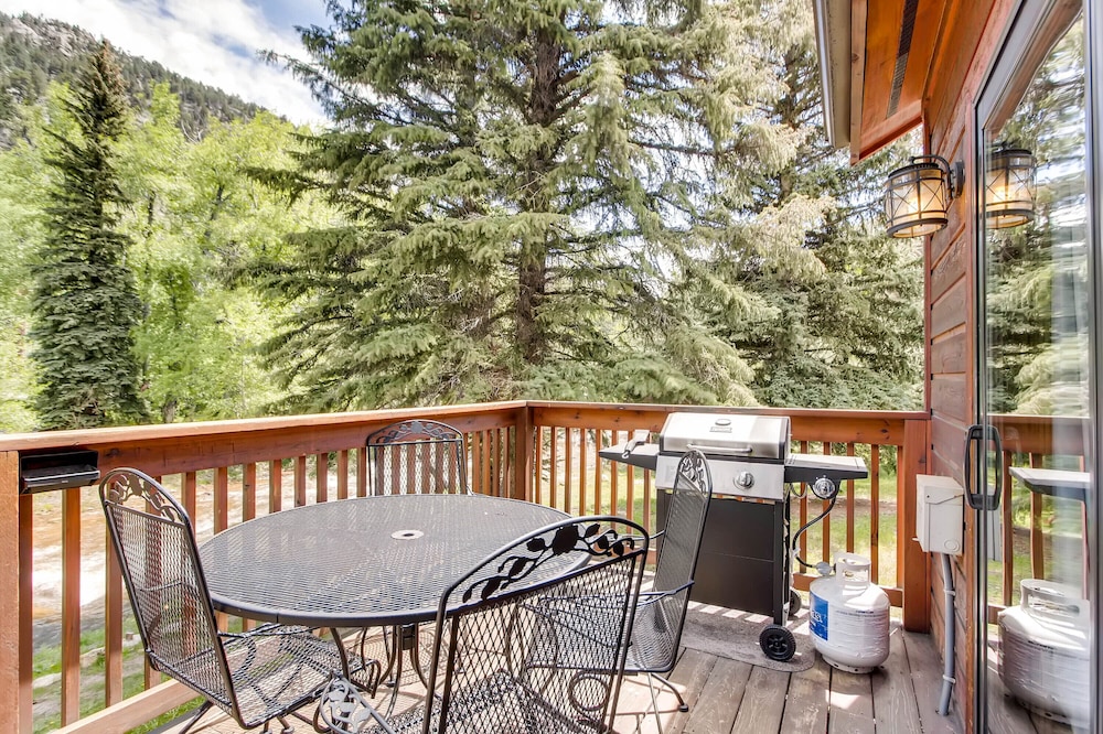 Estes Park Condos - Property Image 35