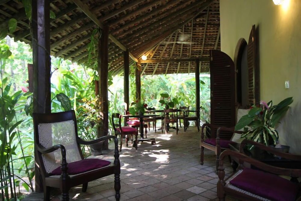 Secret Garden Villa