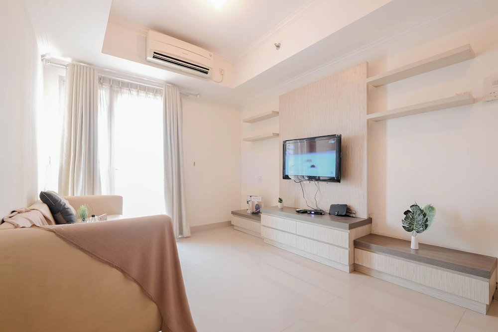 2Br Near Mrt Station At The Wave Kuningan