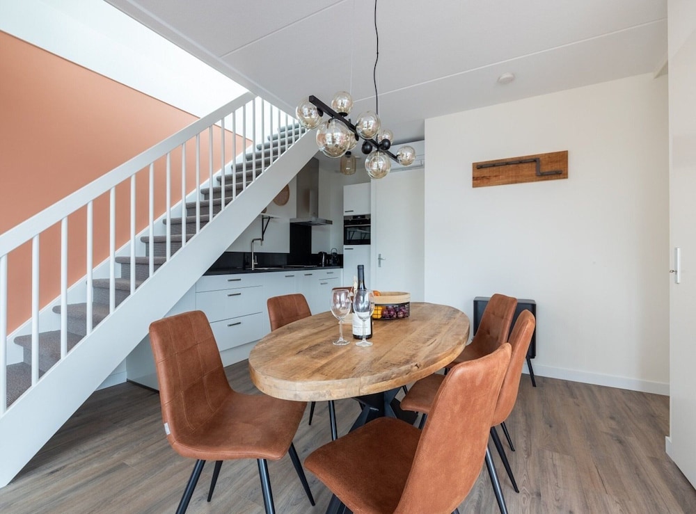 Beautiful House With AC, in the Port of Uitgeest