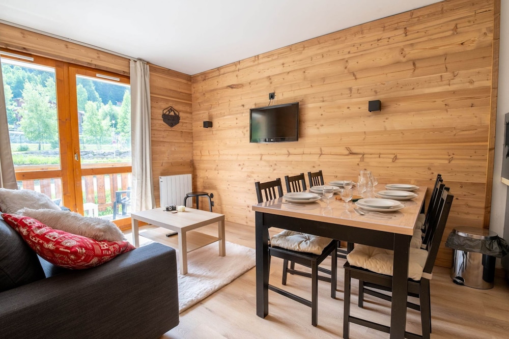 Apartment in Modane With Mountain Views
