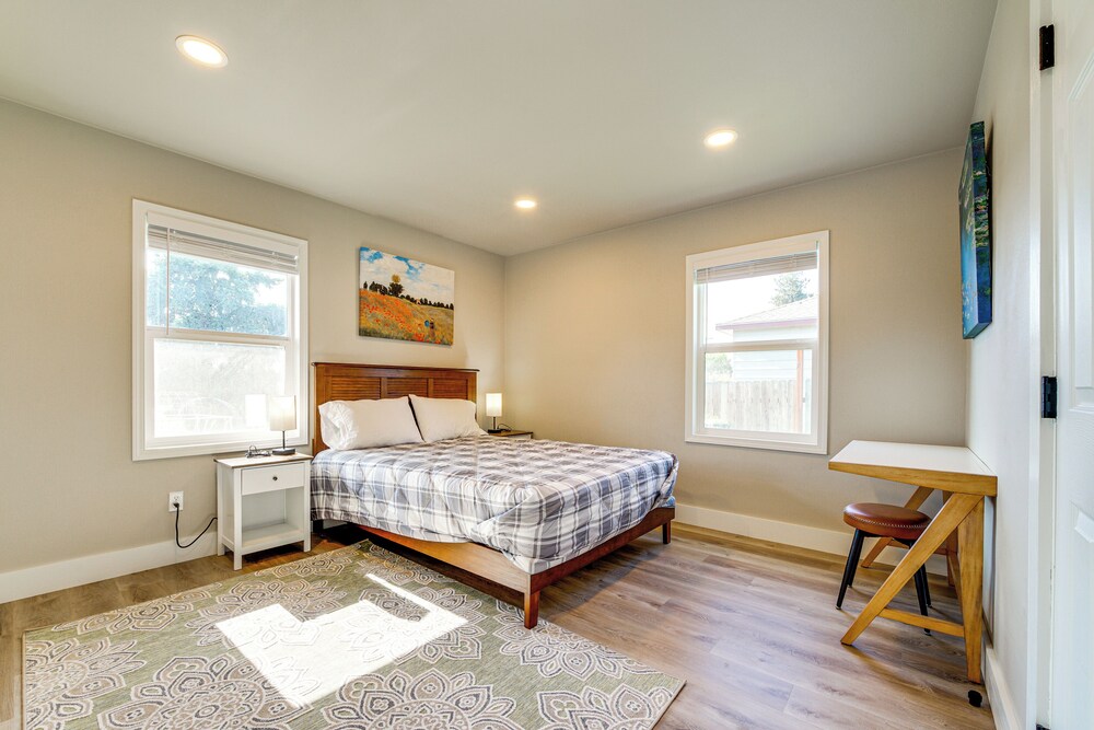 3 Mi to Dtwn: Family Home w/ Garden in Yakima