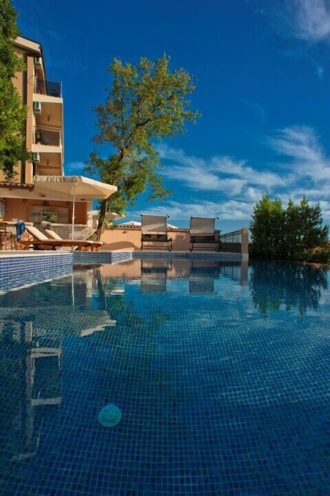 Guest House Harmonia