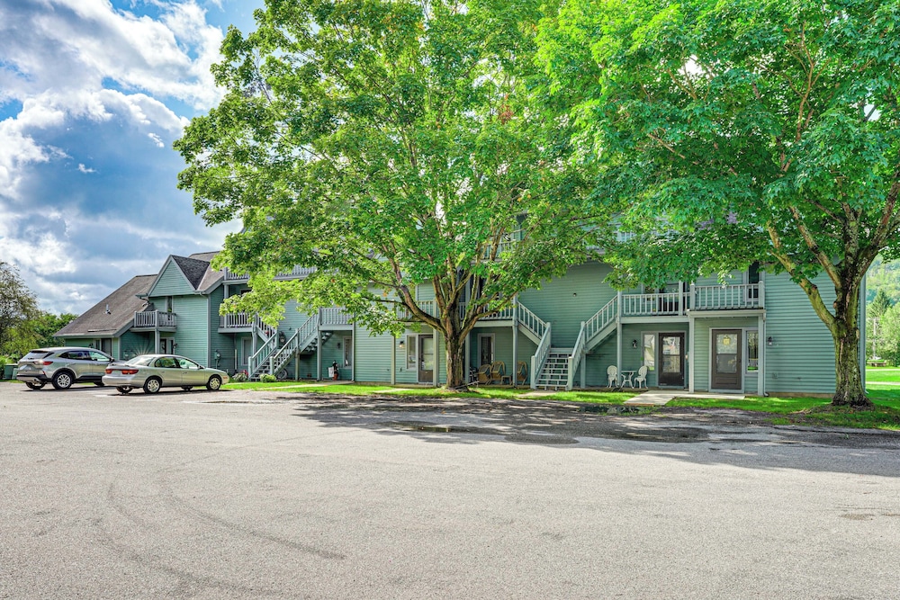 Ellicottville Townhome Near Holiday Valley Resort! view 2