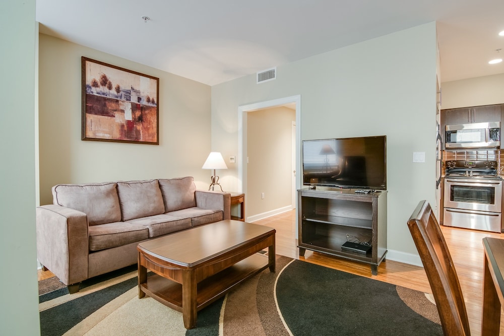 Bluebird Suites near AutoZone Park