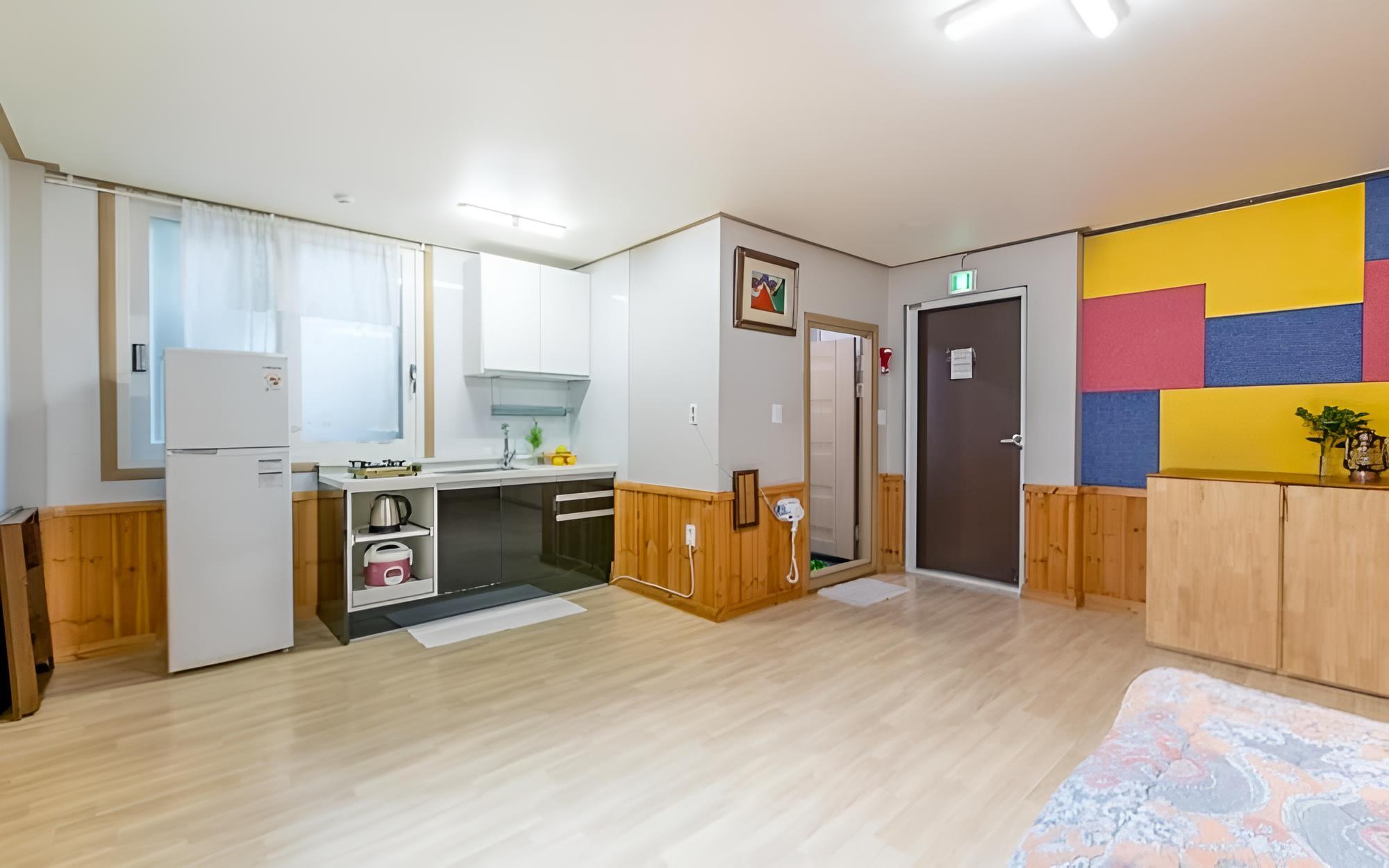 Paju Sandle Pension view 5