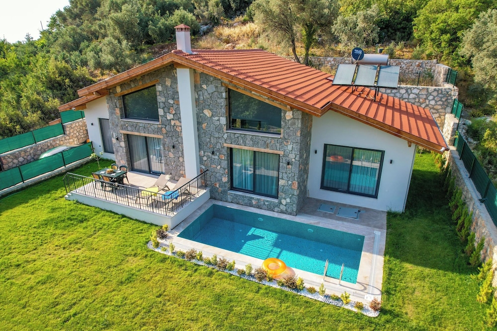 Yaka Esinti Villa