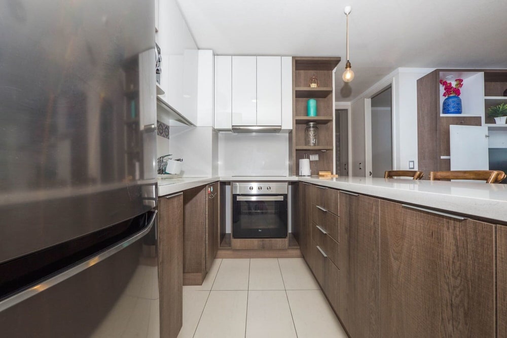Charming Arauco - 2BR Heated Pool Gym