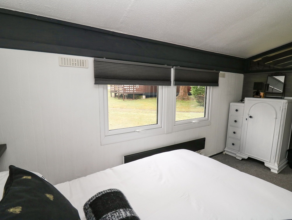 64 Penlan Holiday Park