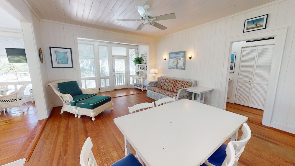 9 Shirley Road by Tybee Vacation Rentals
