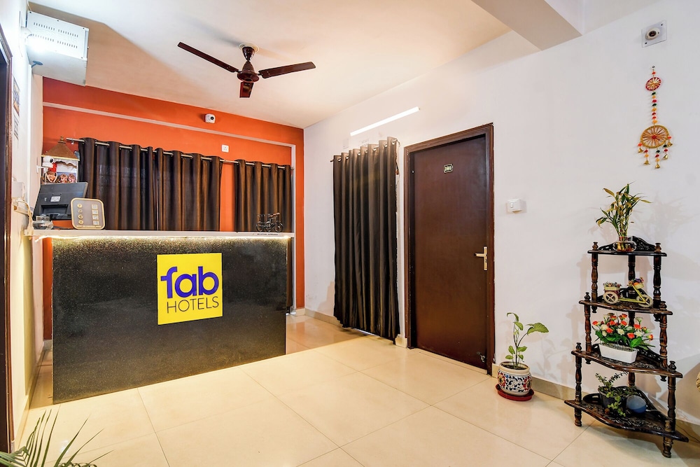 Fabhotel The Corporate House