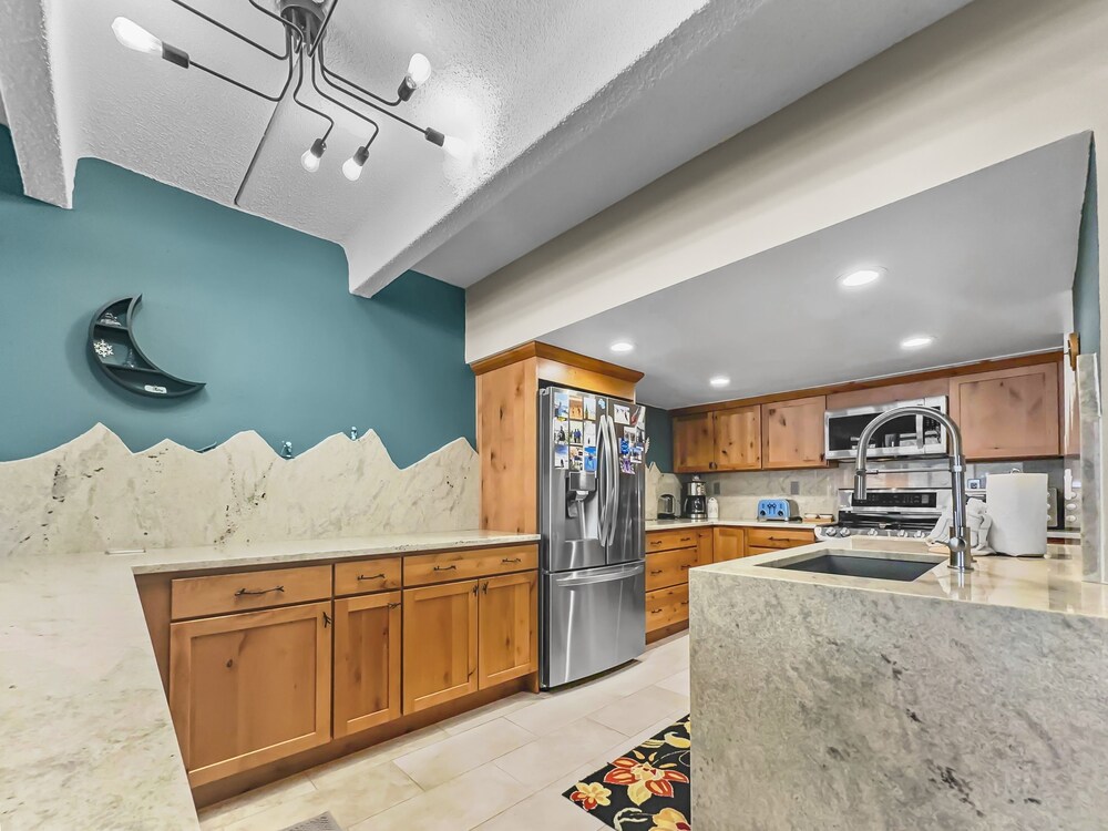 SkyRun - Vacation Condos in Copper Mountain Resort CO