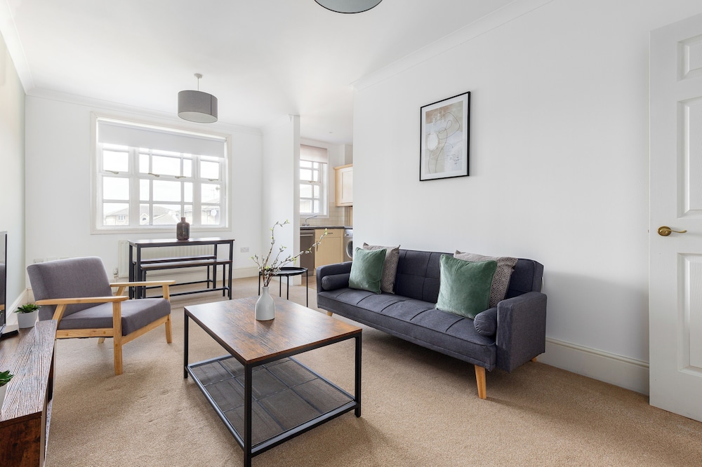 Lavish 1 Bed Flat near Broadway Market