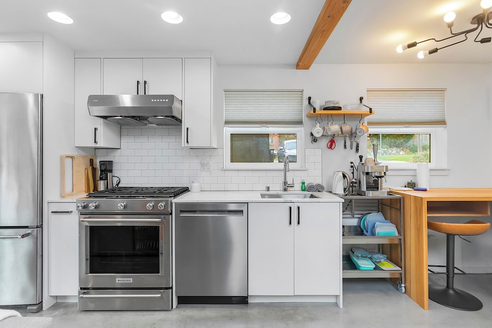 Ember & Glow Loft Retreat