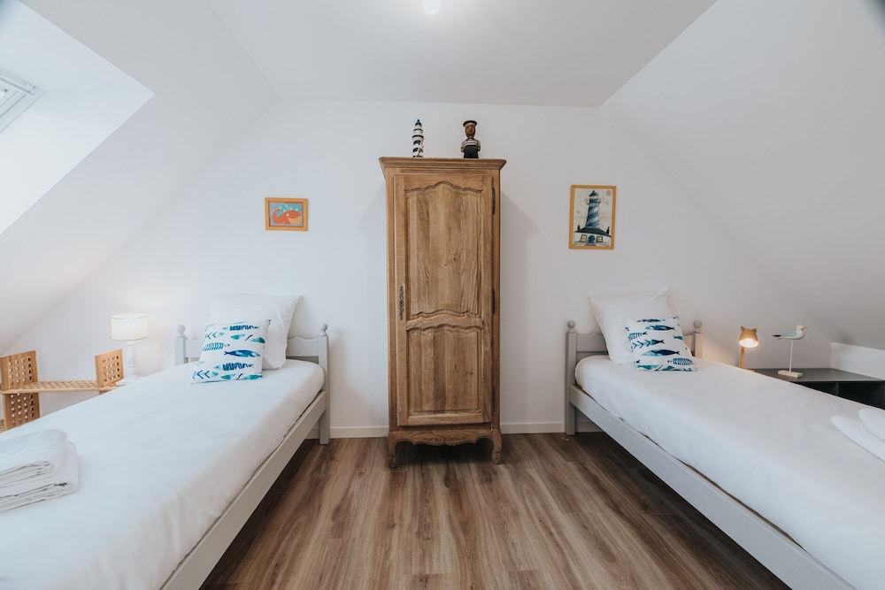 Holiday Home Just 350 m From the Long Sandy Beach