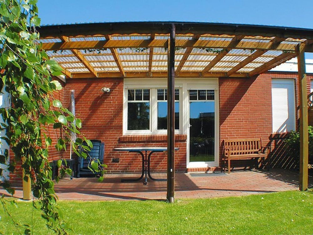 House, Dornumersiel
