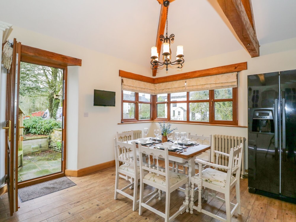 Hawthorn Cottage