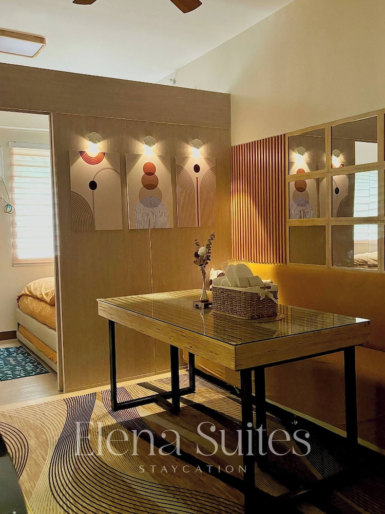 Aesthetic Cozy Stay With Ps4, Netflix & Coffee Nook - Elena Suites Staycation