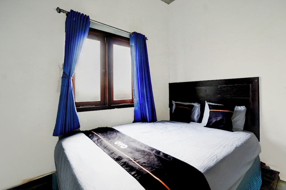 OYO 94818 Sabina House Syariah