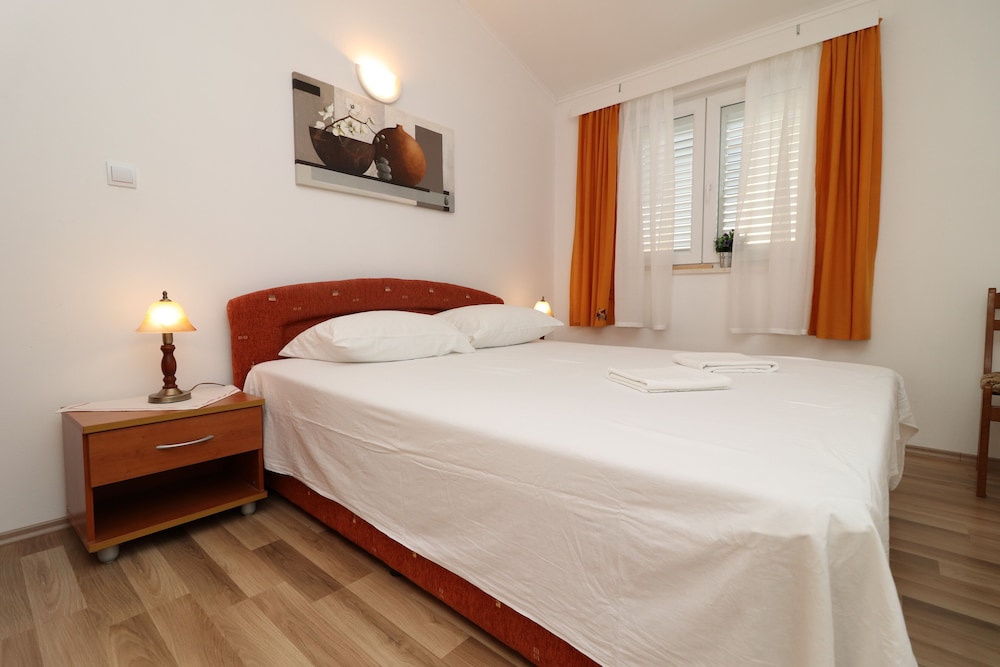 Apartments Sergej view 5
