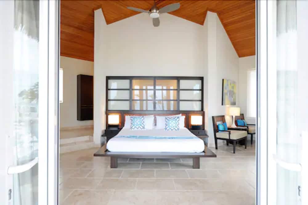 Sky Beach Club - Property Image 5