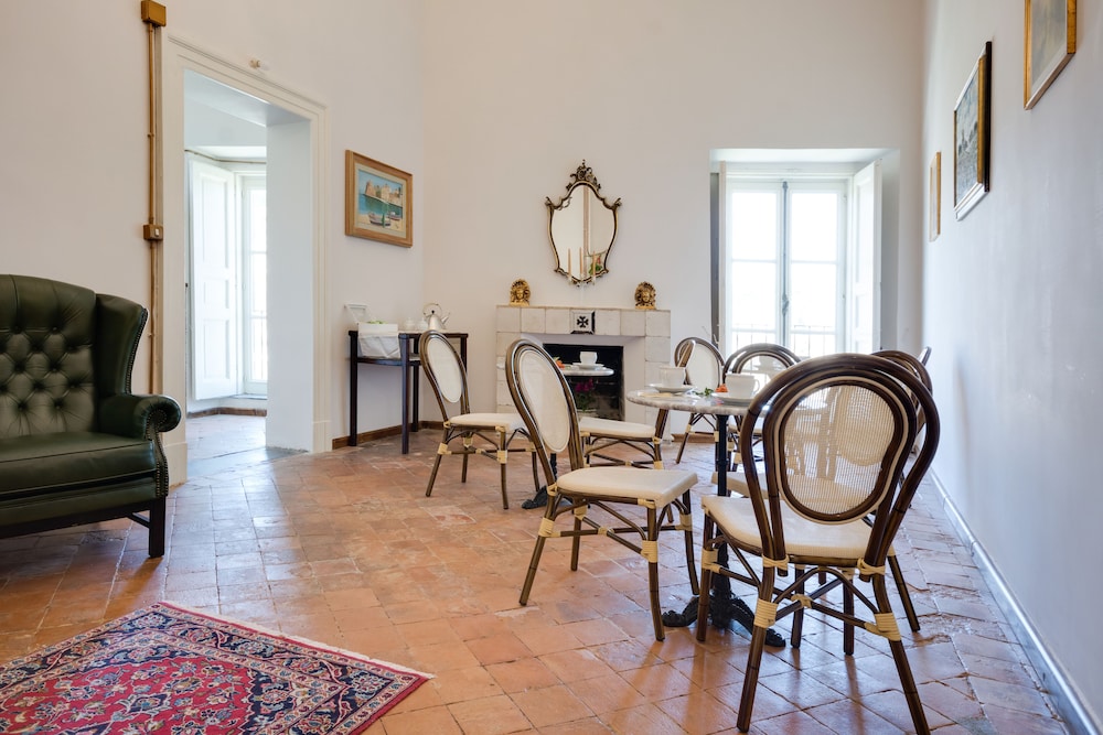 Castello Di Caccuri Suites