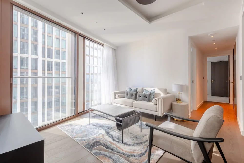 Luxurious 2 Bedroom Flat by the River Thames - Vauxhall