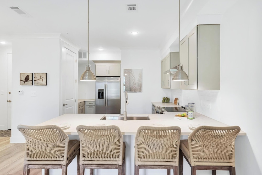 30A - Pinewood Condominiums by PHG