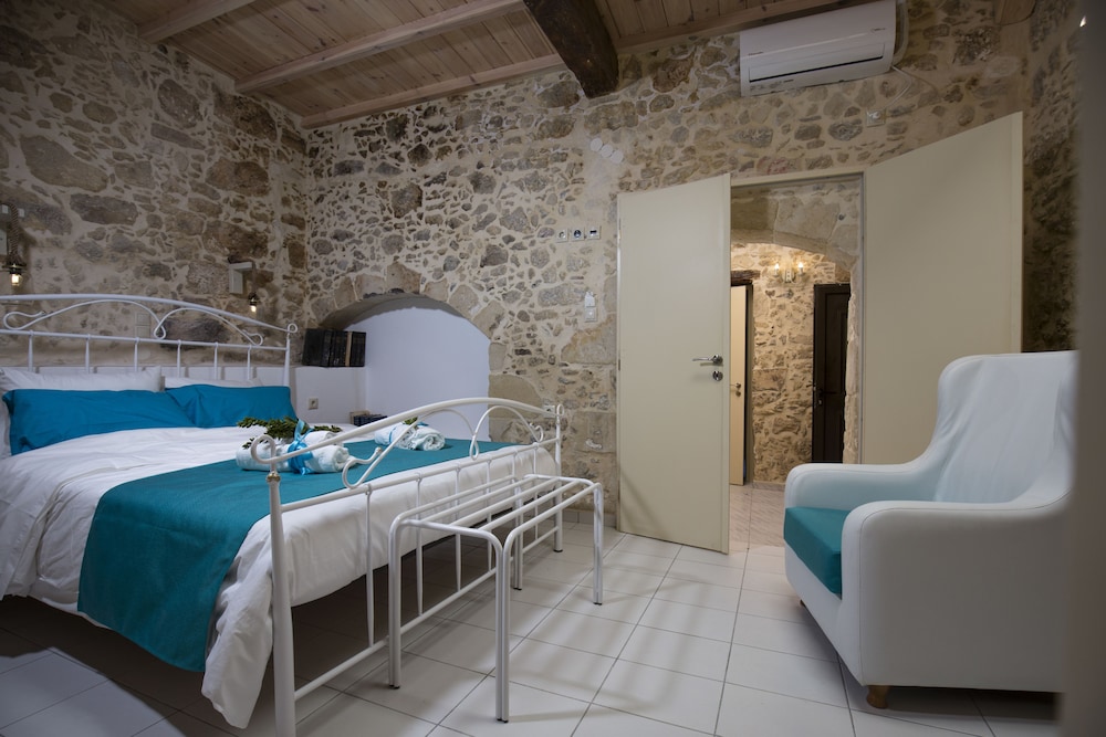 Trigono Holiday House photo 5