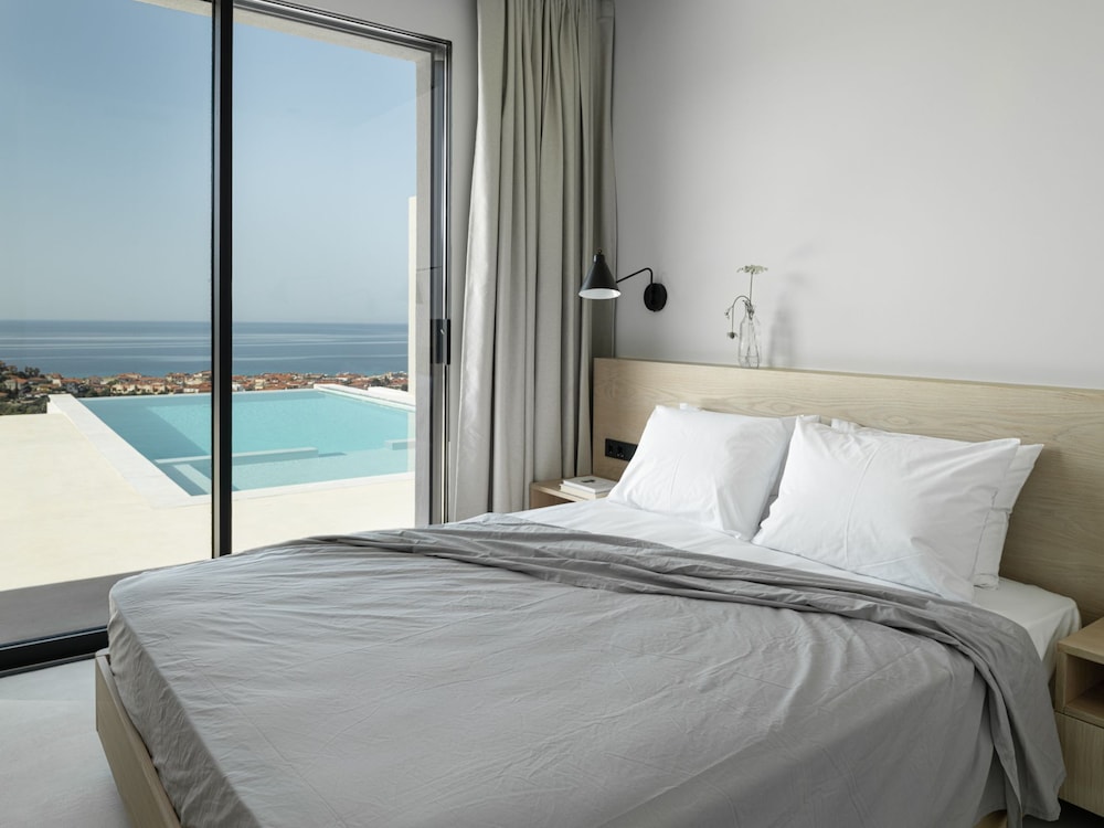 Design Villa Skioni by Halkidiki Villas