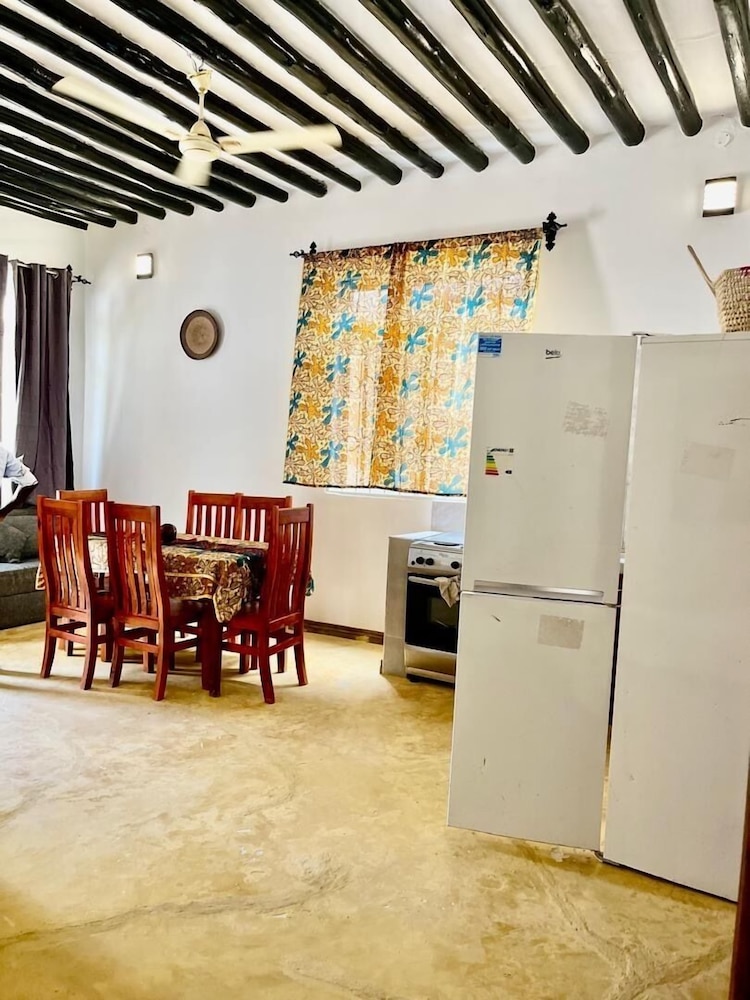 Tumbo Swahili Villas