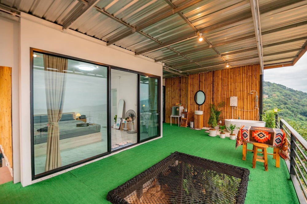 Mankhao Homestay